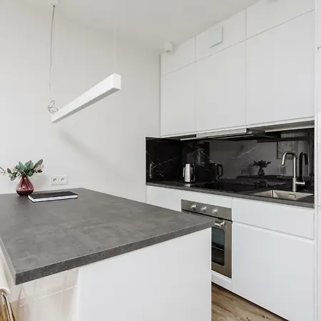 Apartment Dom & House - Senatorska